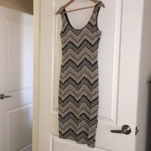 Zig Zag Scoop Neck Dress